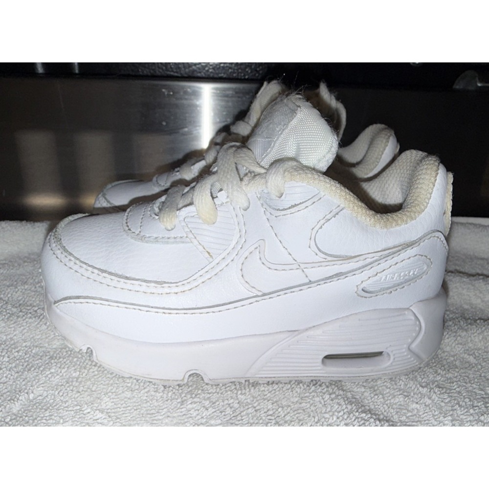 Nike Air Max 90 Children Size 7C Sneaker Shoes White Athletic